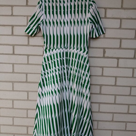 Vintage Dress Green White Vertical Geometric Stripes 32"B 27"W Retro 60s 70s - Picture 7 of 13